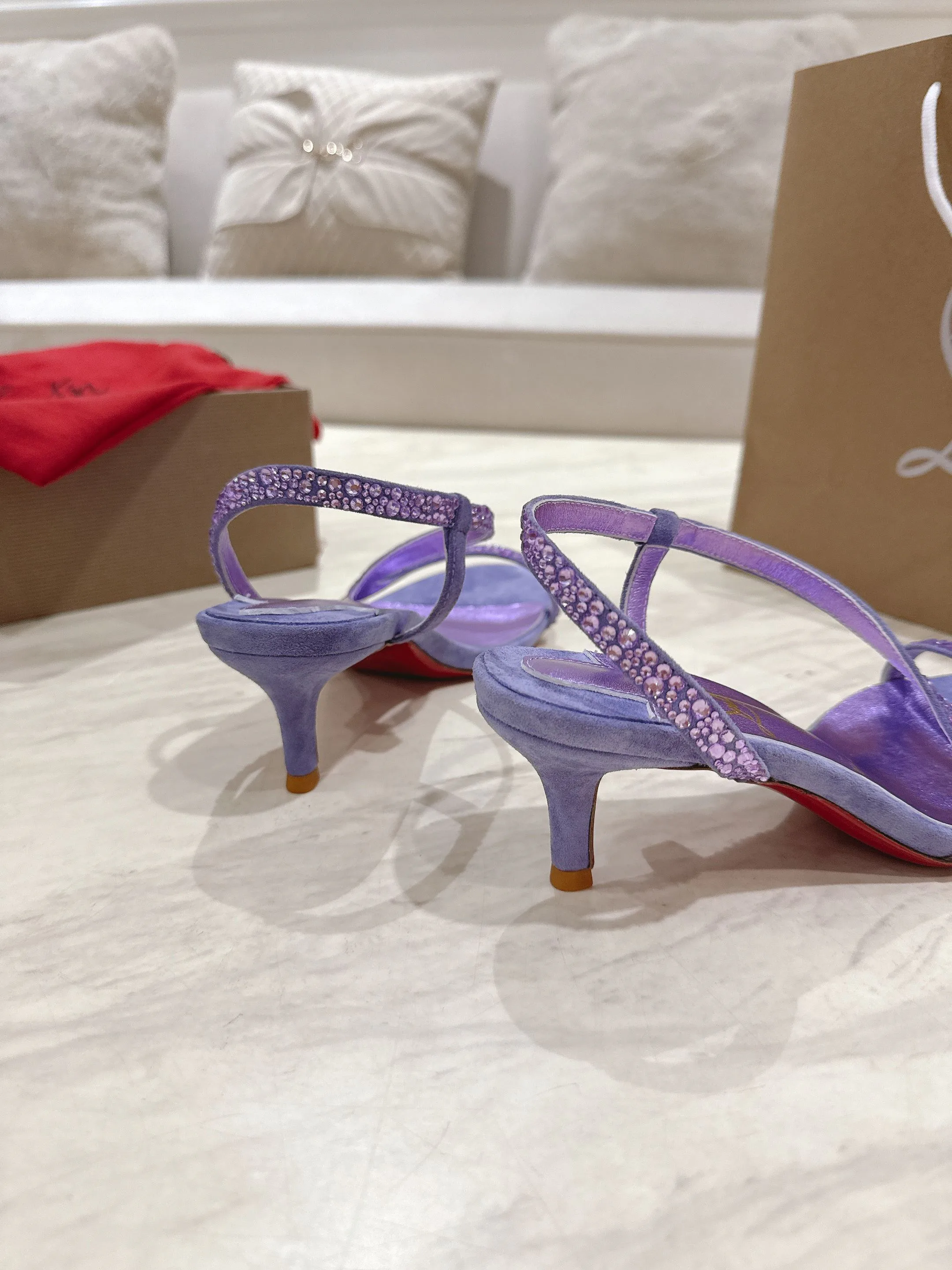 Босоножки Женские Christian Louboutin 1228720