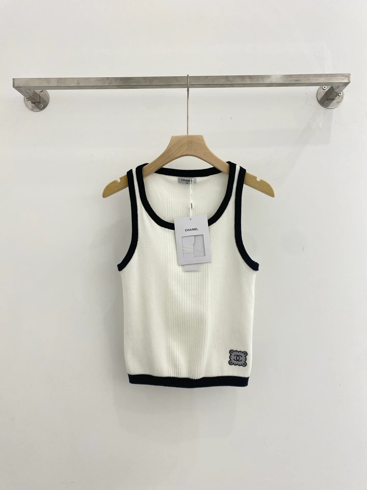 Жилеты Женские Chanel 11688414