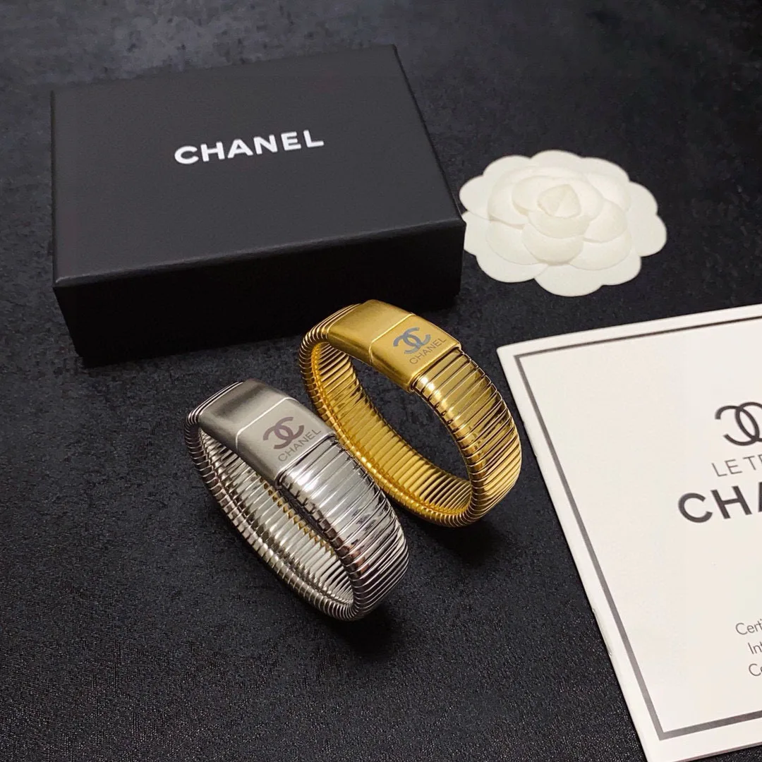 Бижутерия Chanel 6050