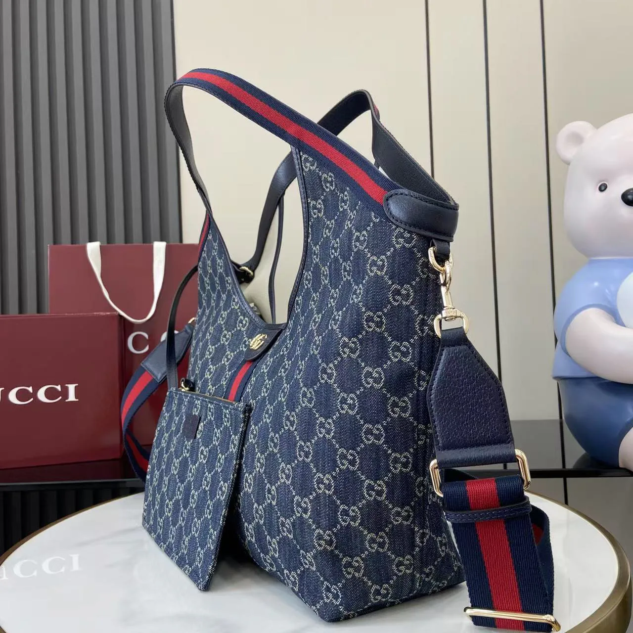 Классические Сумки Женские Gucci 393561