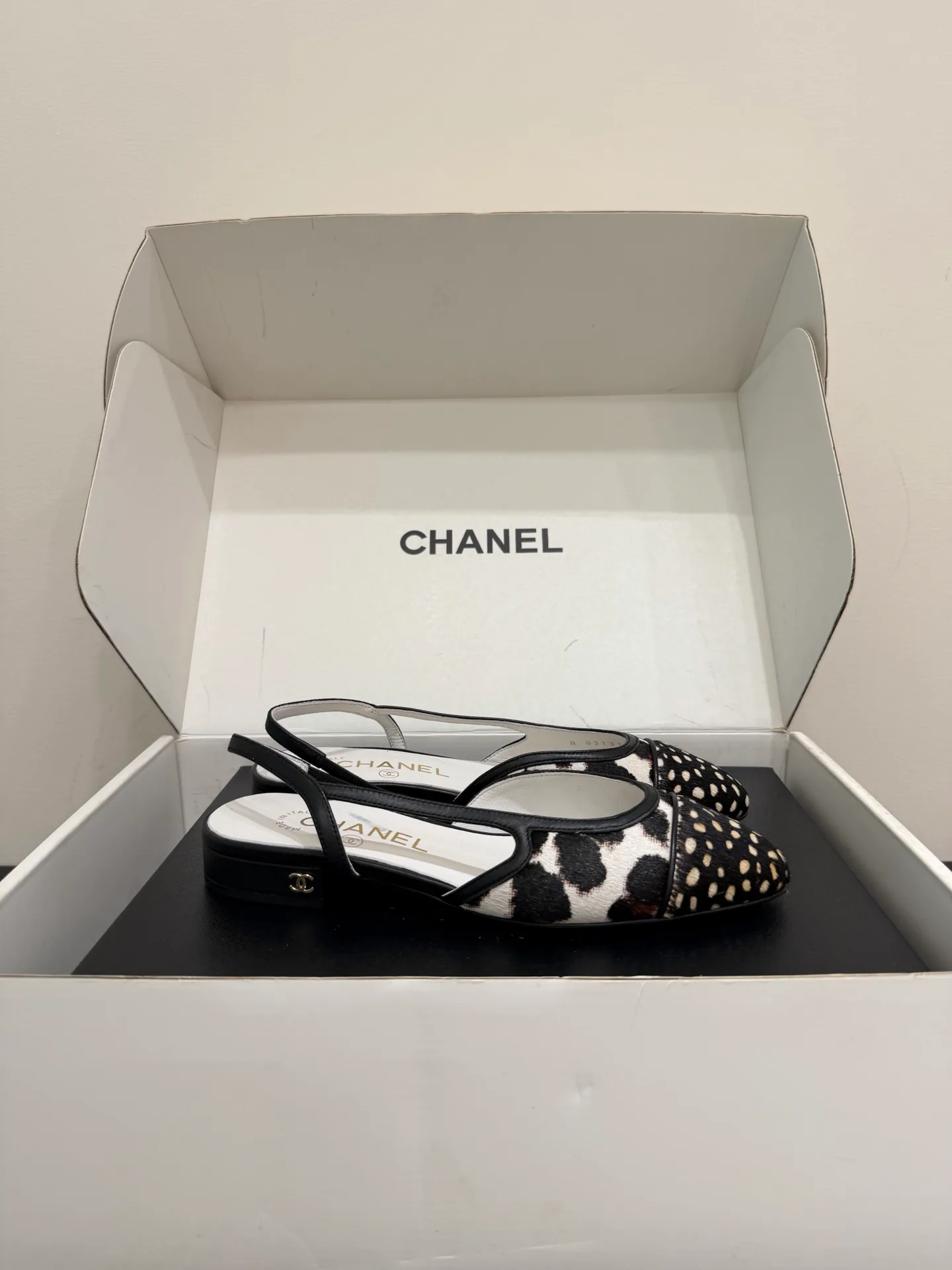Босоножки Женские Chanel 18080090