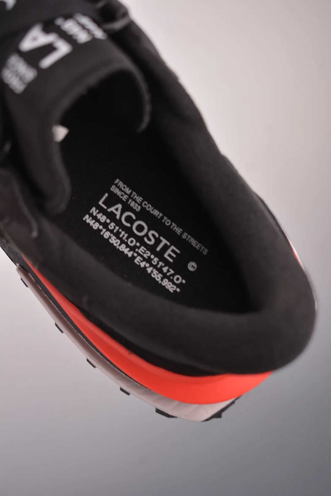 Кроссовки Мужские Lacoste 17182617