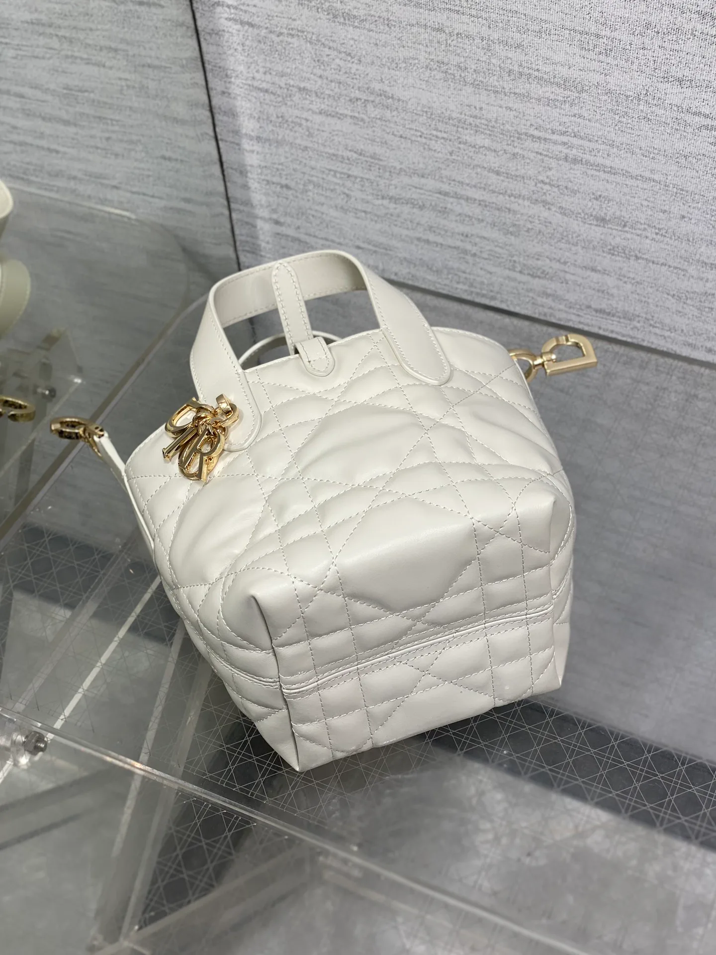 Классические Сумки Женские Christian Dior 11265139