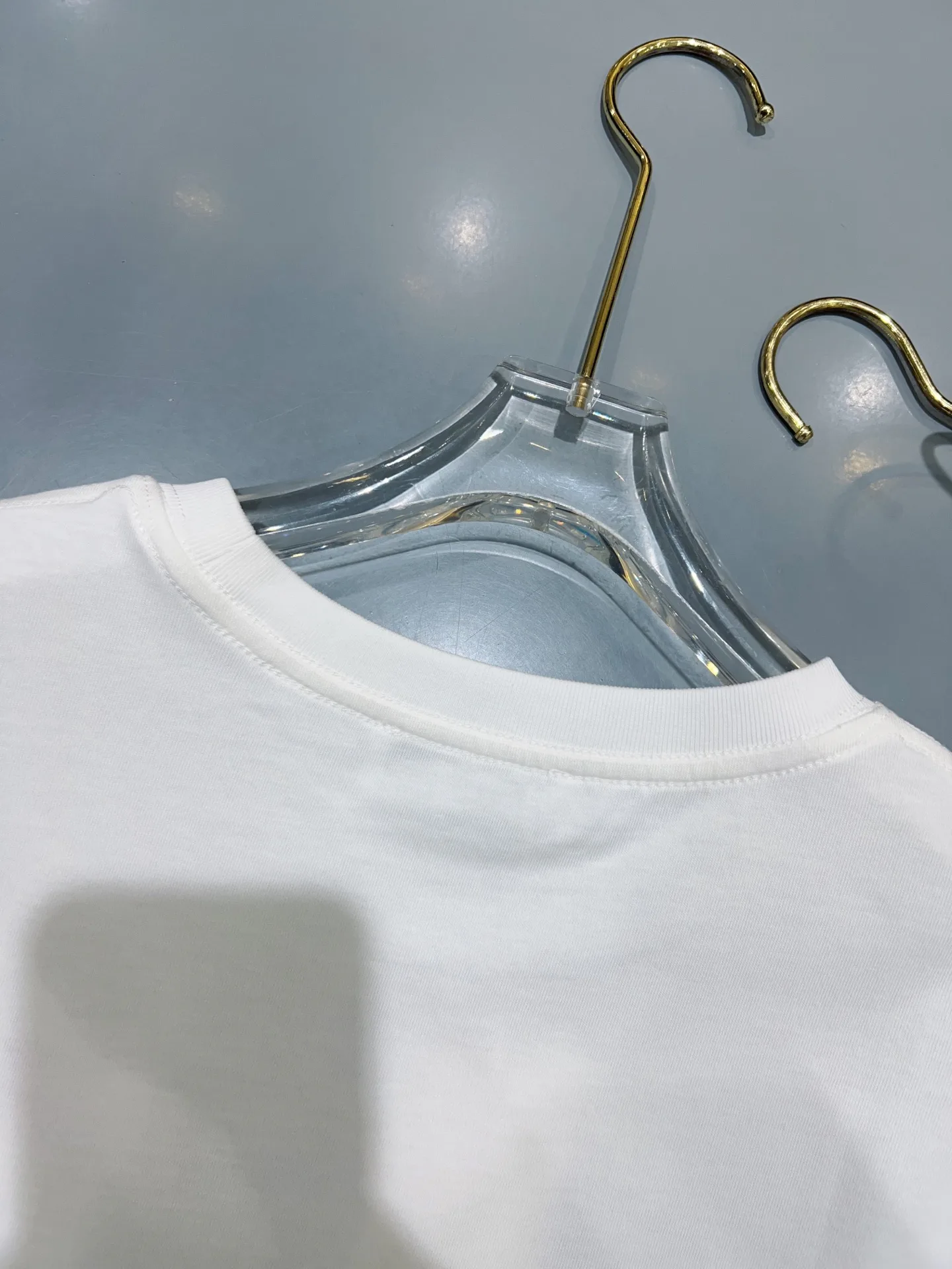 Футболки Женские Ami Paris 1696608