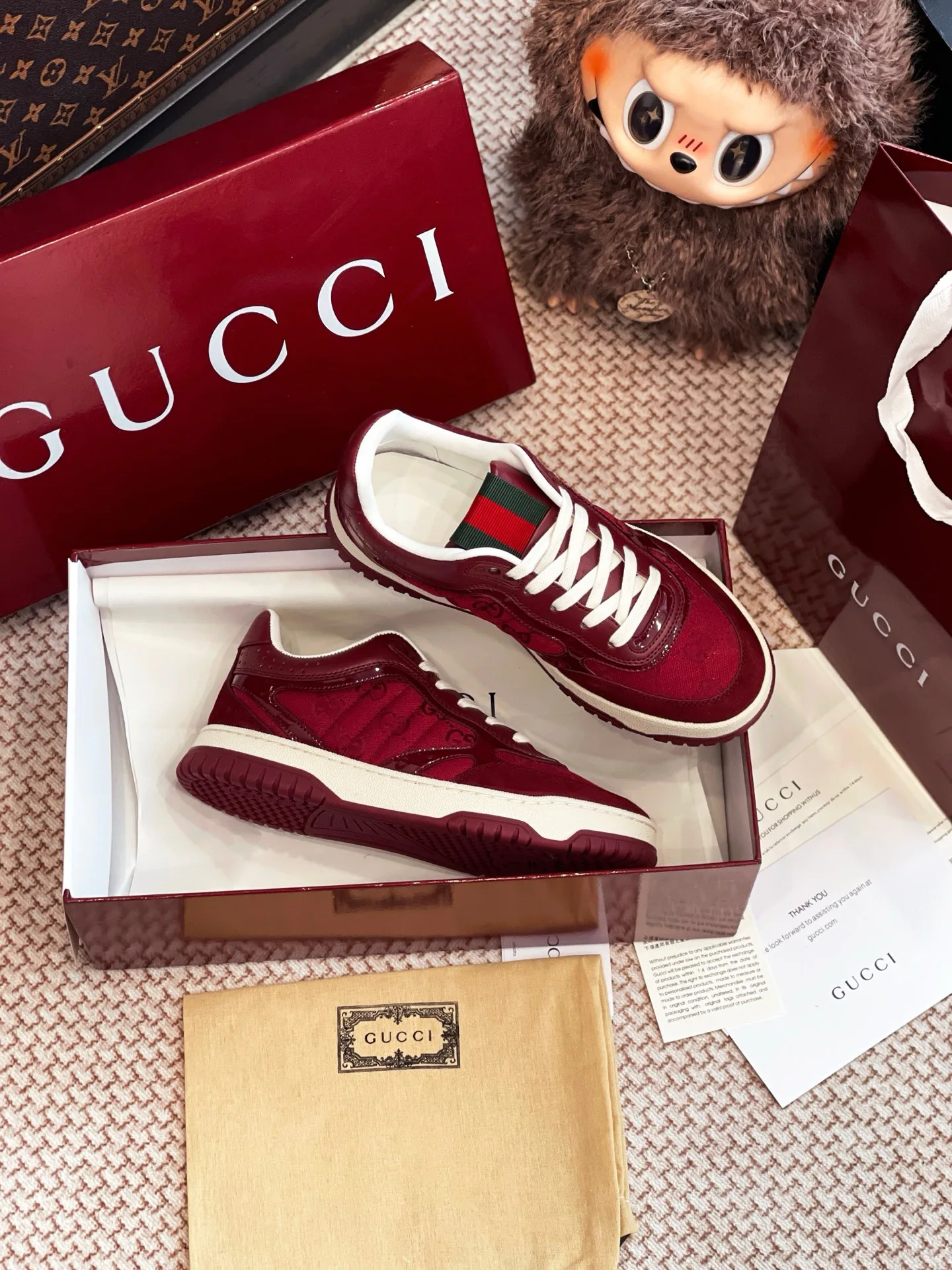 Кроссовки Женские Gucci 10477217