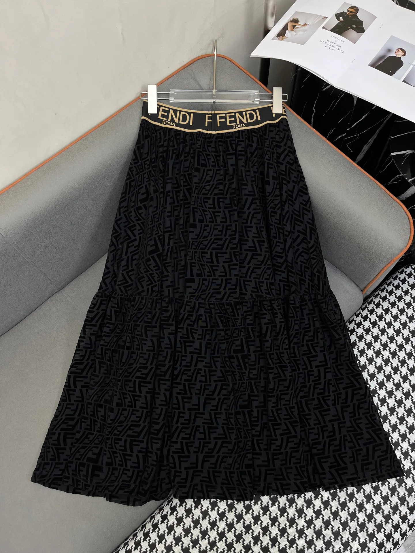 Юбки Женские Fendi 23130