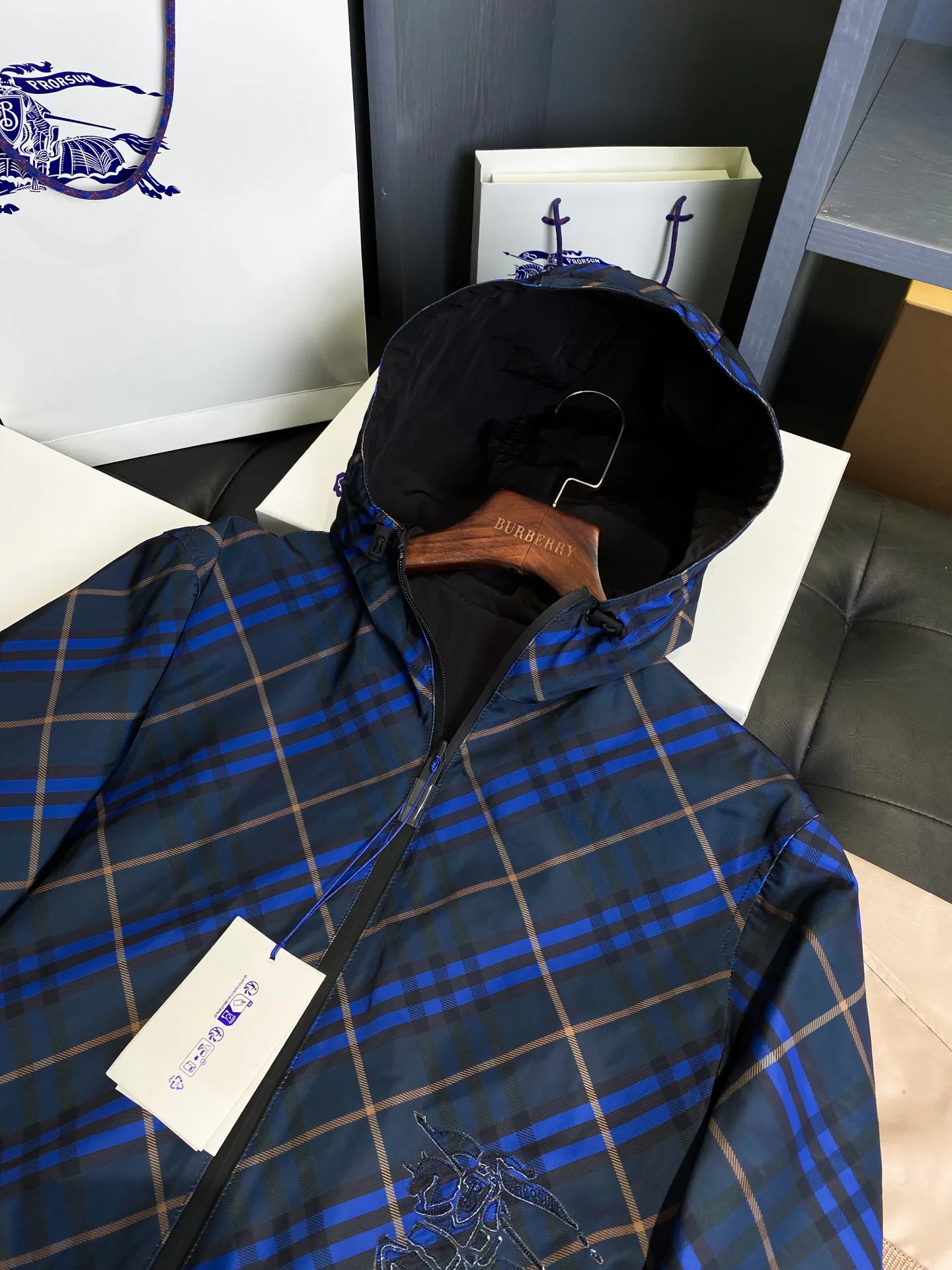 Куртки И Пуховики Мужские Burberry 13432996