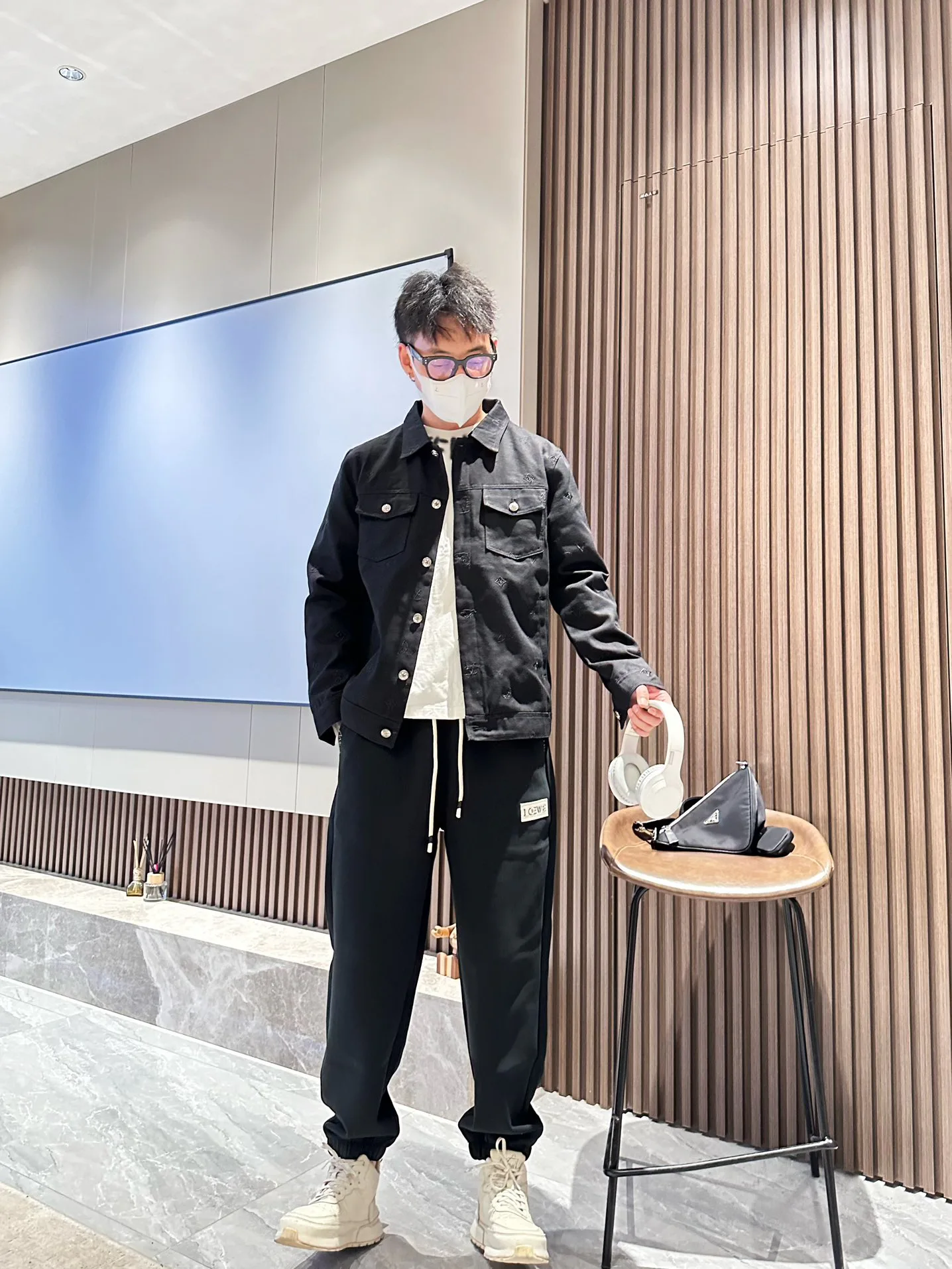 Куртки И Пуховики Мужские Louis Vuitton 18197293