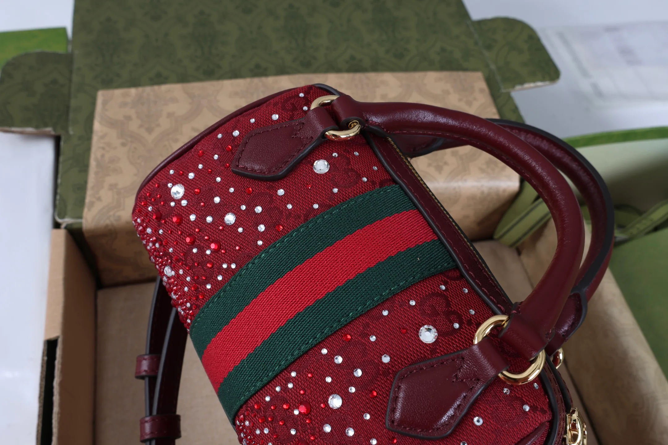 Классические Сумки Женские Gucci 2606377