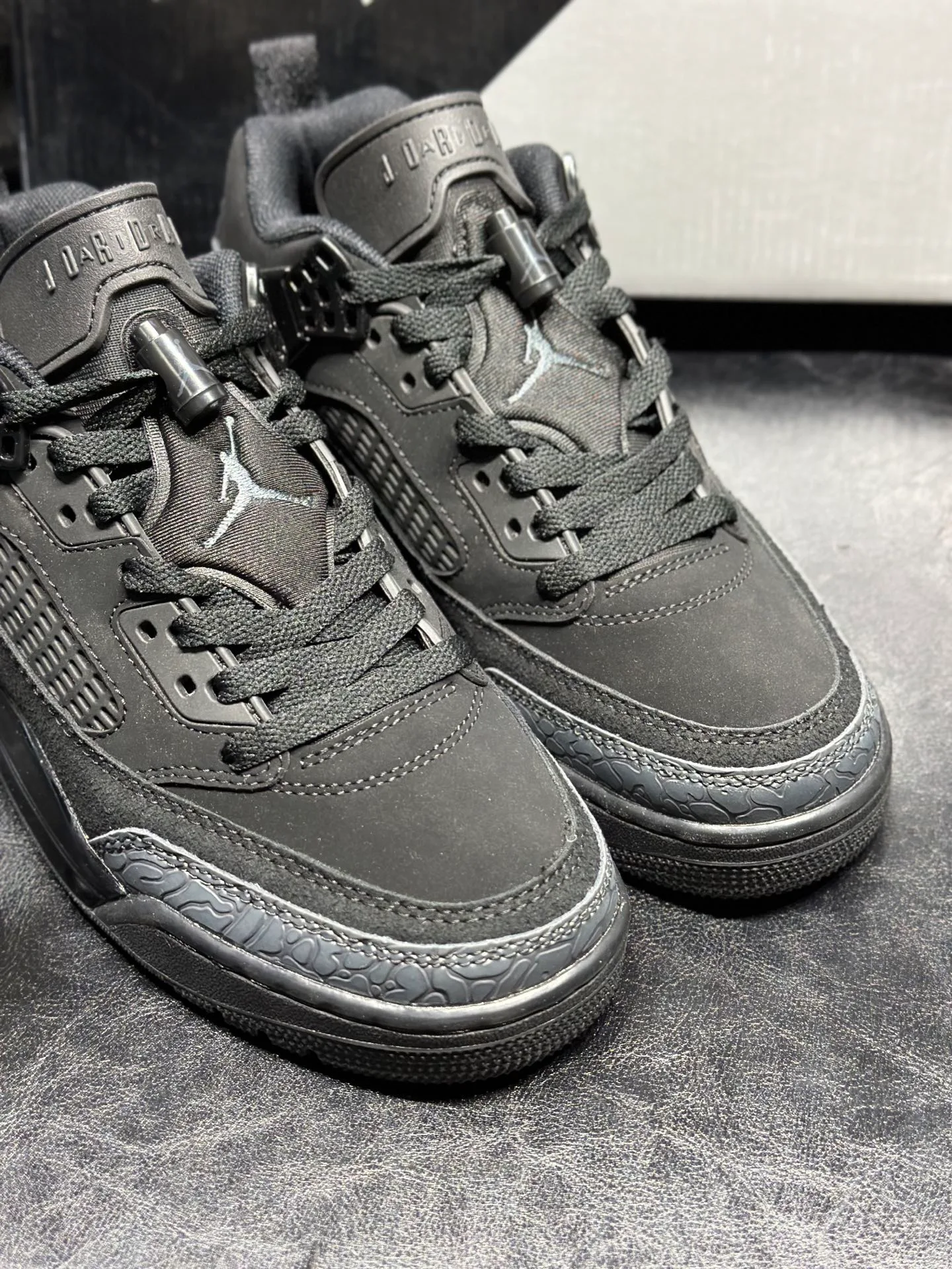 Кроссовки Мужские Air Jordan 28238