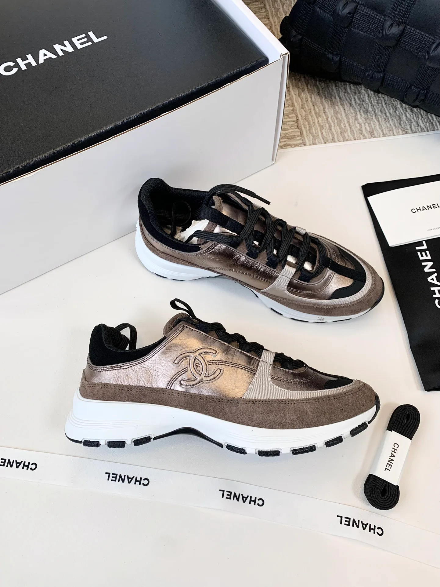 Кроссовки Женские Chanel 10914114