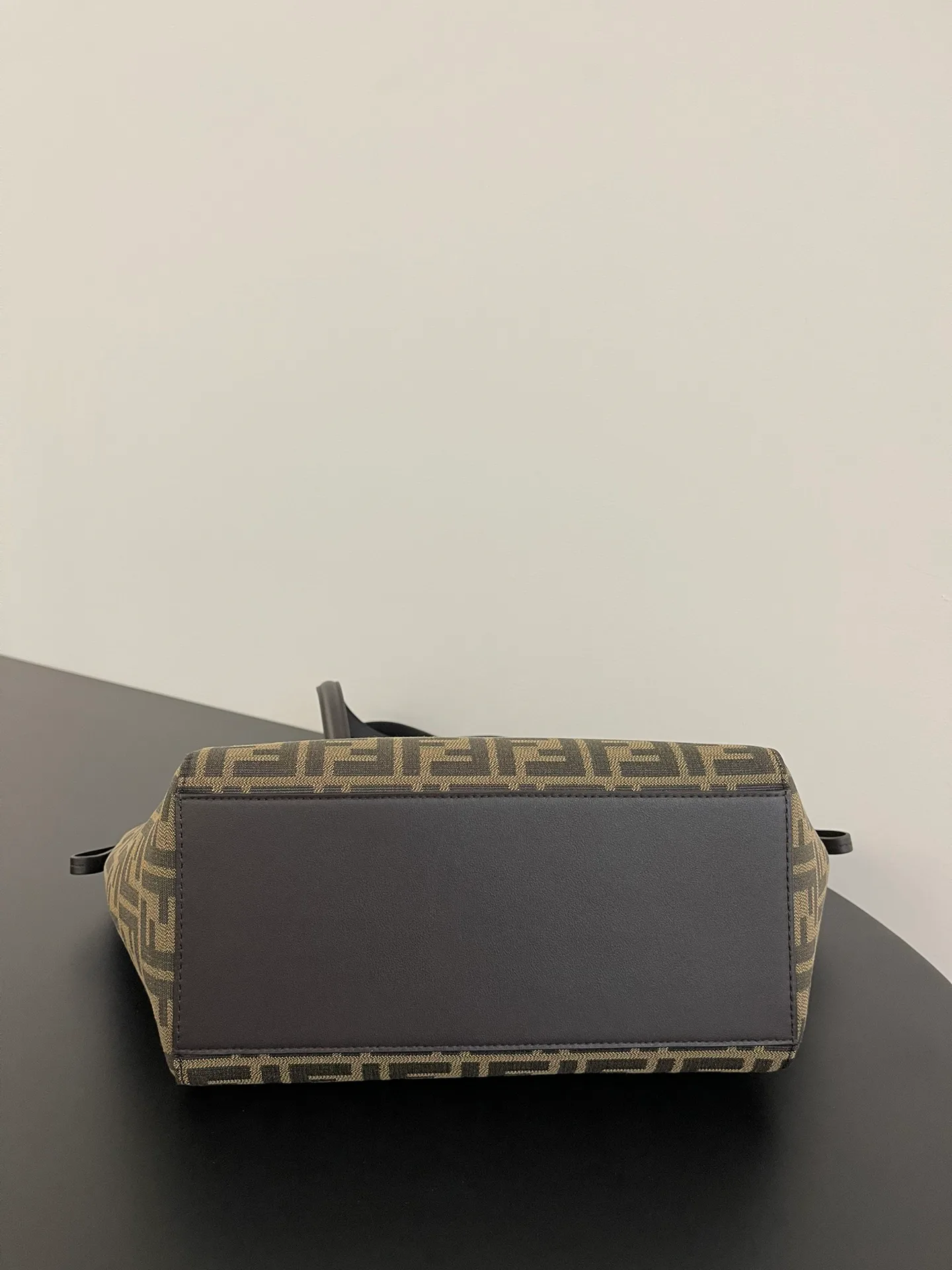 Классические Сумки Женские Fendi 343555