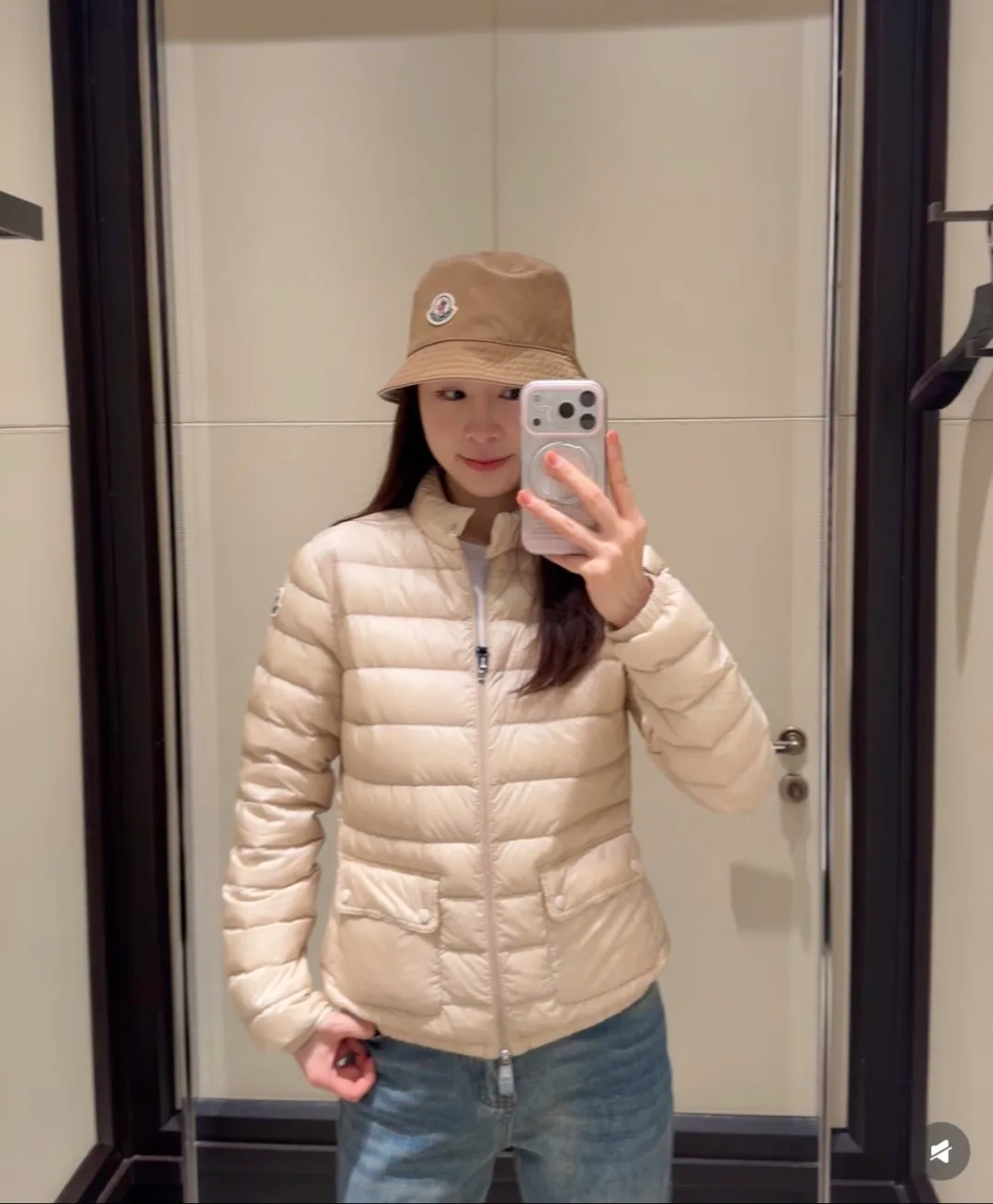 Куртки И Пуховики Женские Moncler 18264825