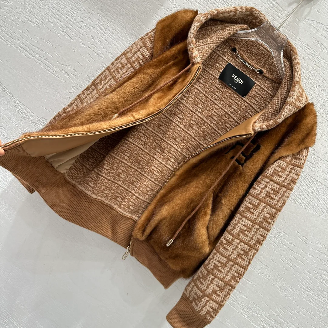 Шубы Женские Fendi 4771602