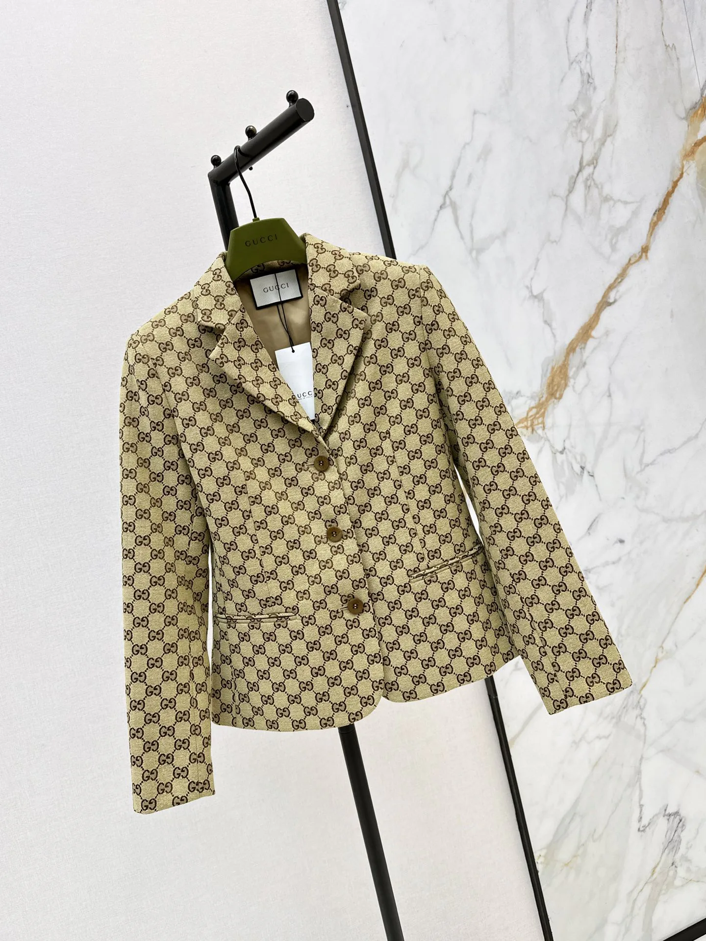 Жакеты Женские Gucci 17609973