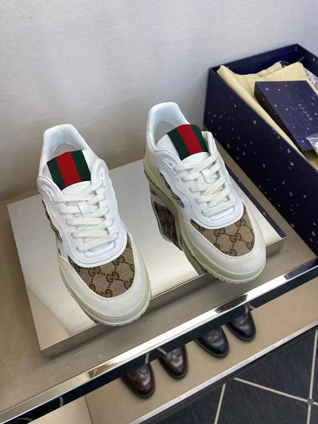 Кроссовки Мужские Gucci 17955514