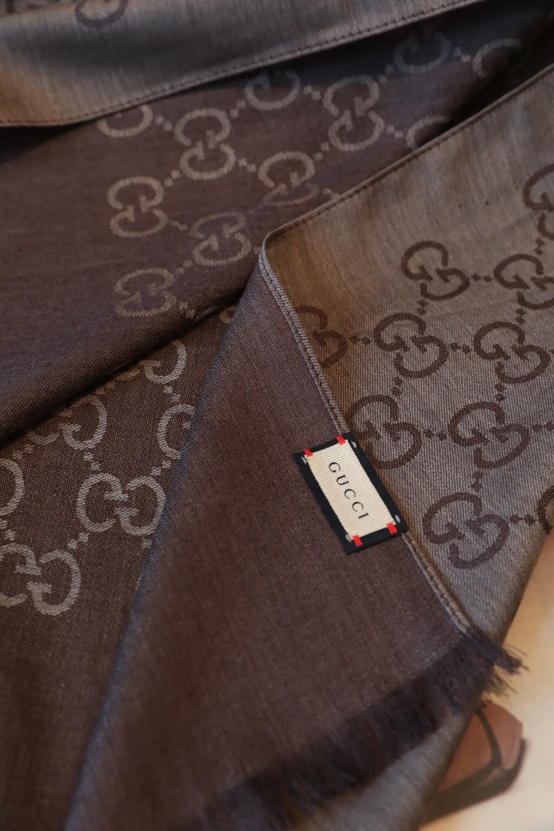 Шарфы Gucci 18275134