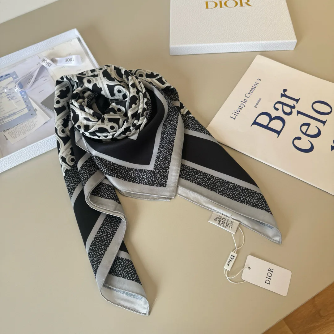 Платки Christian Dior 17498377