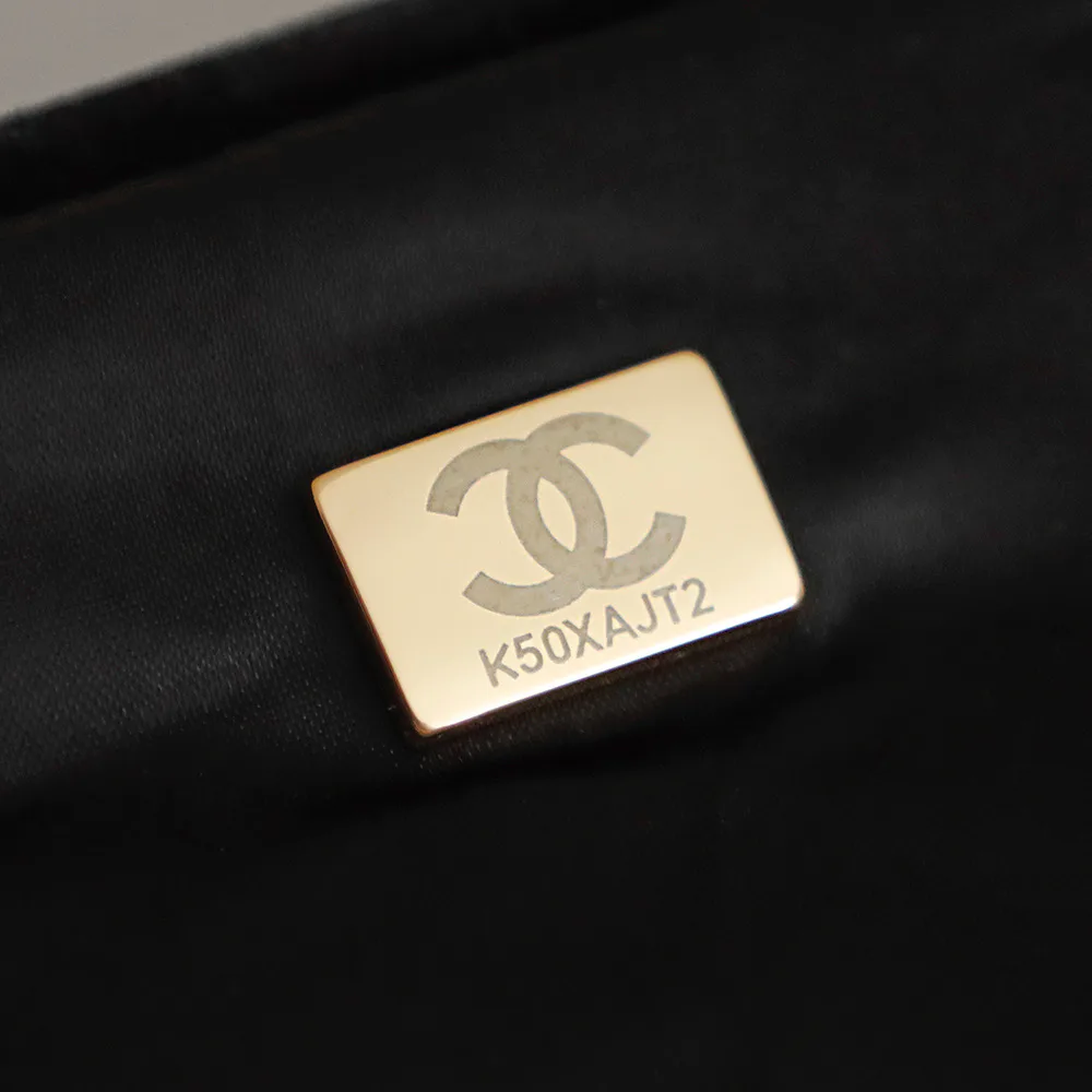 Классические Сумки Женские Chanel 17364601