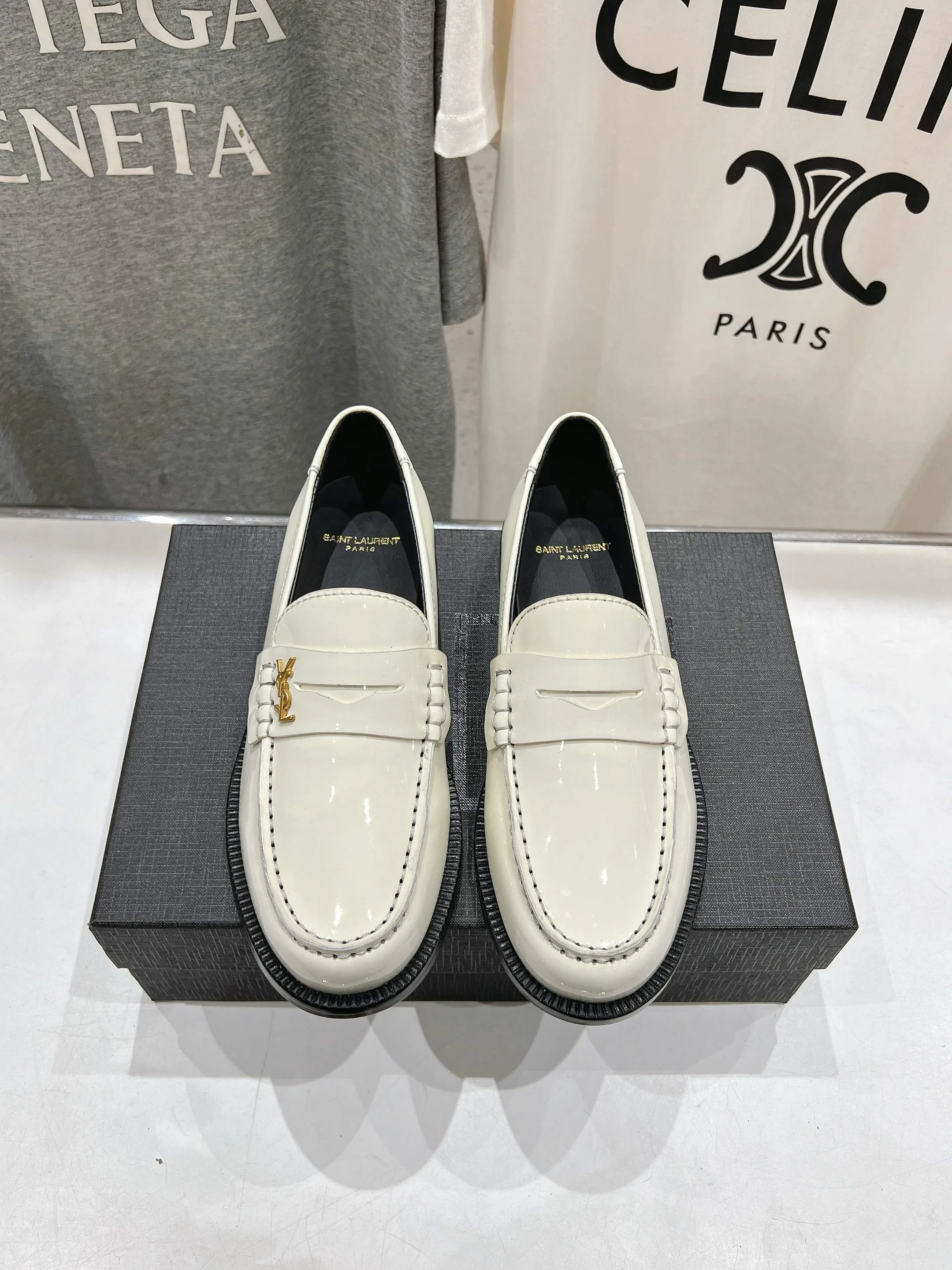 Лоферы Женские Saint Laurent 10030