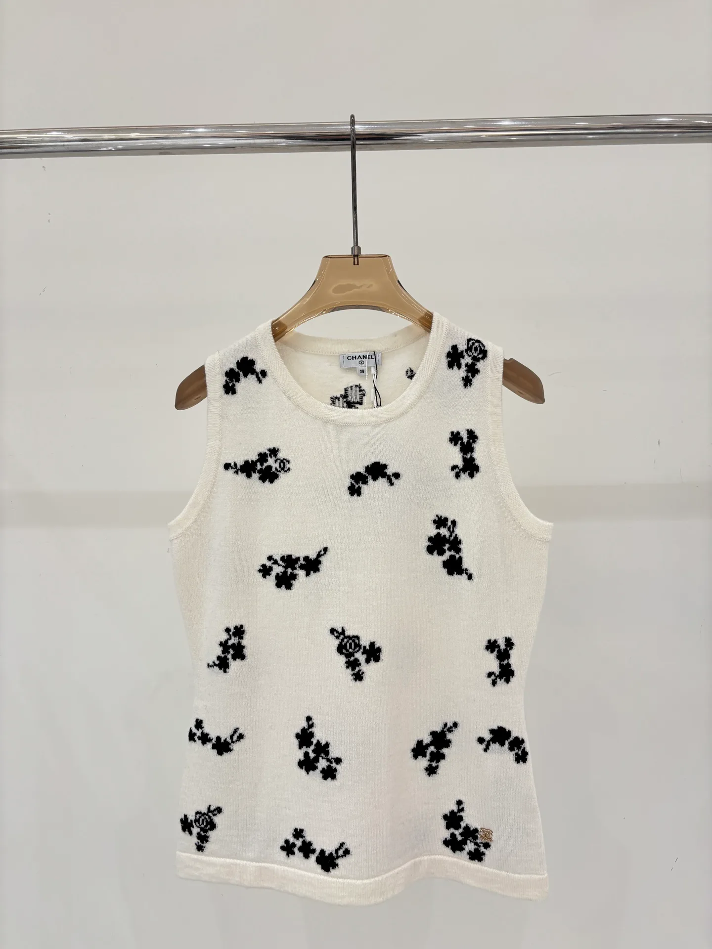 Жилеты Женские Chanel 11888832