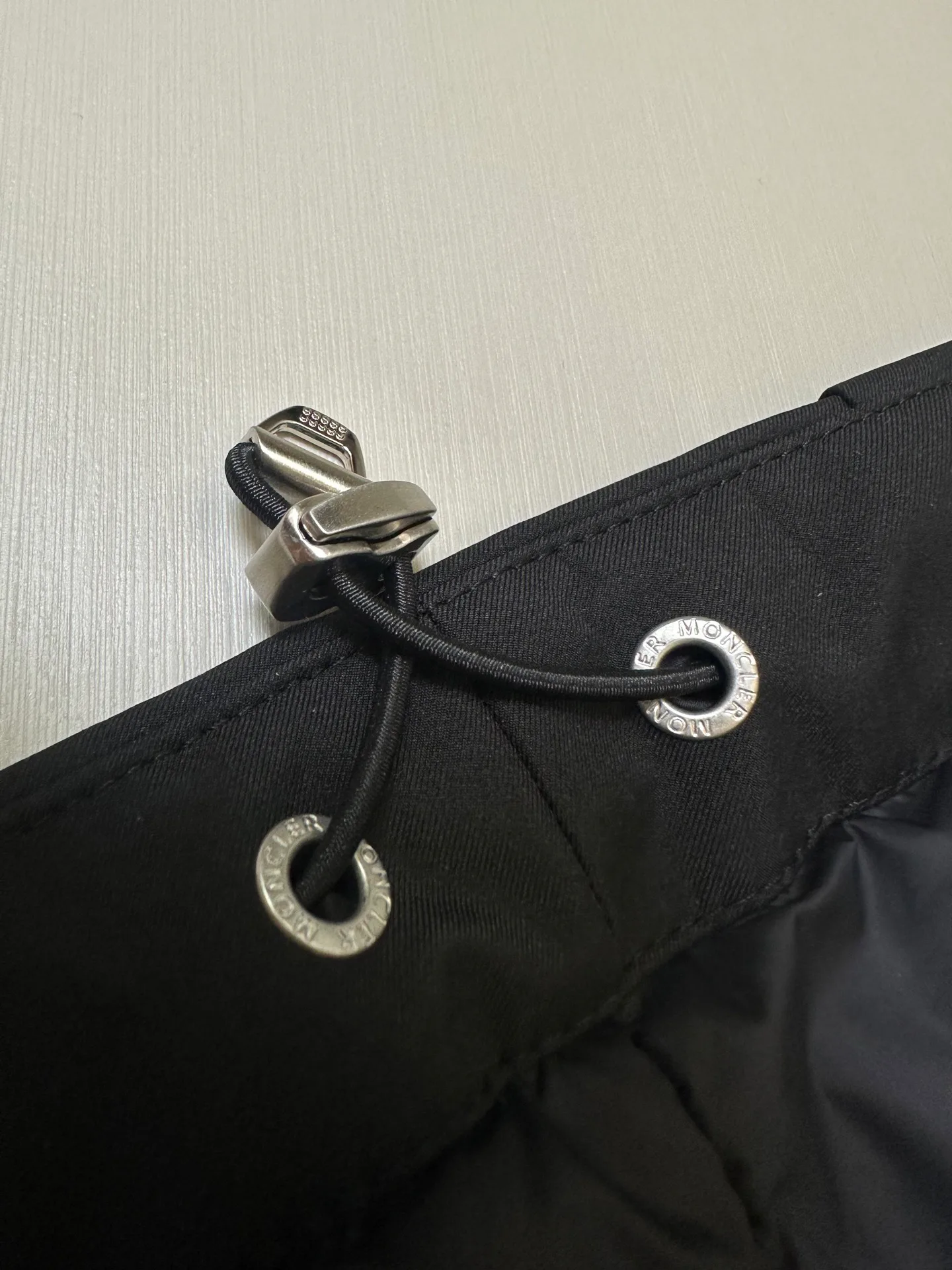 Куртки И Пуховики Мужские Moncler 1884721