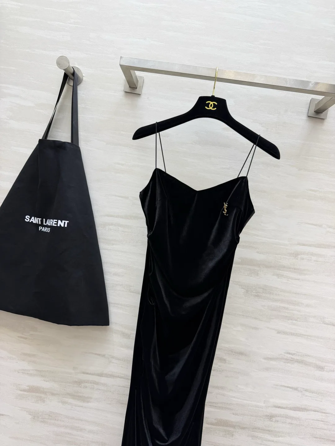 Платья Женские Saint Laurent 19238818