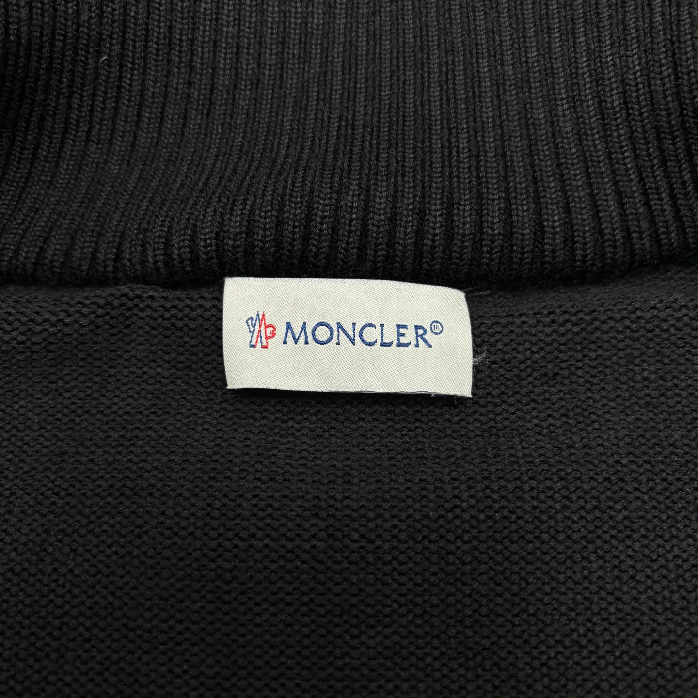Куртки И Пуховики Женские Moncler 18386602