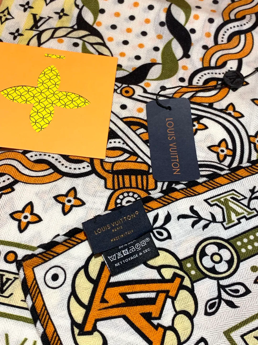 Шарфы Louis Vuitton 895229