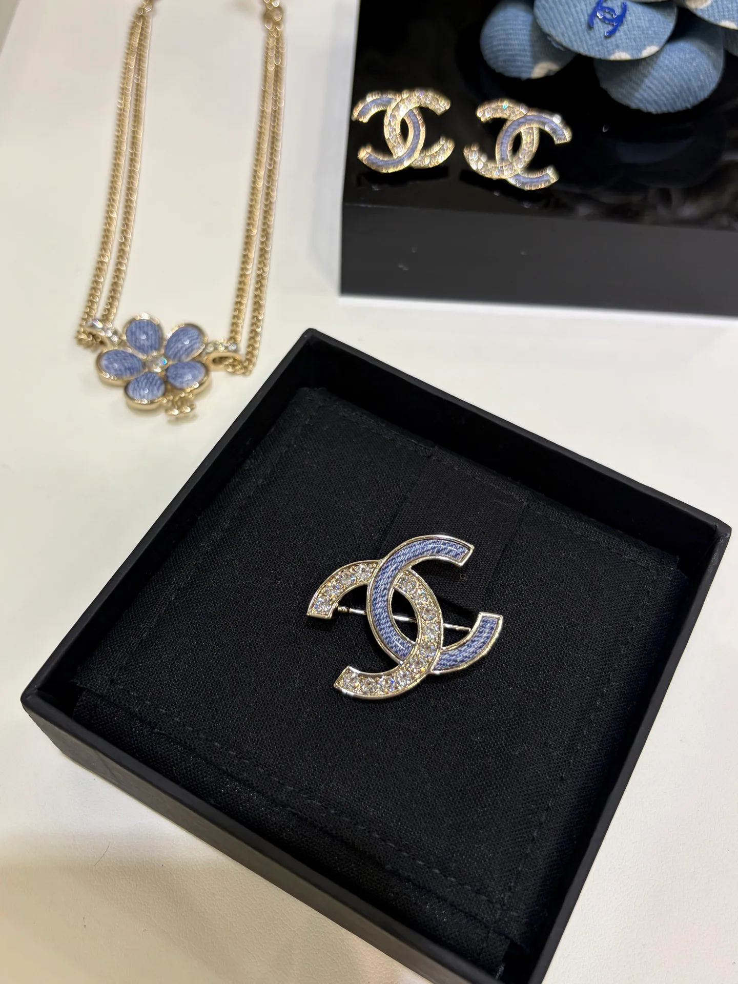 Бижутерия Chanel 6317375