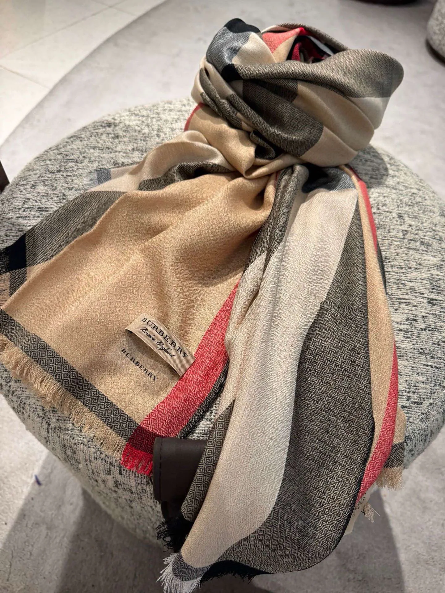 Шарфы Burberry 362062