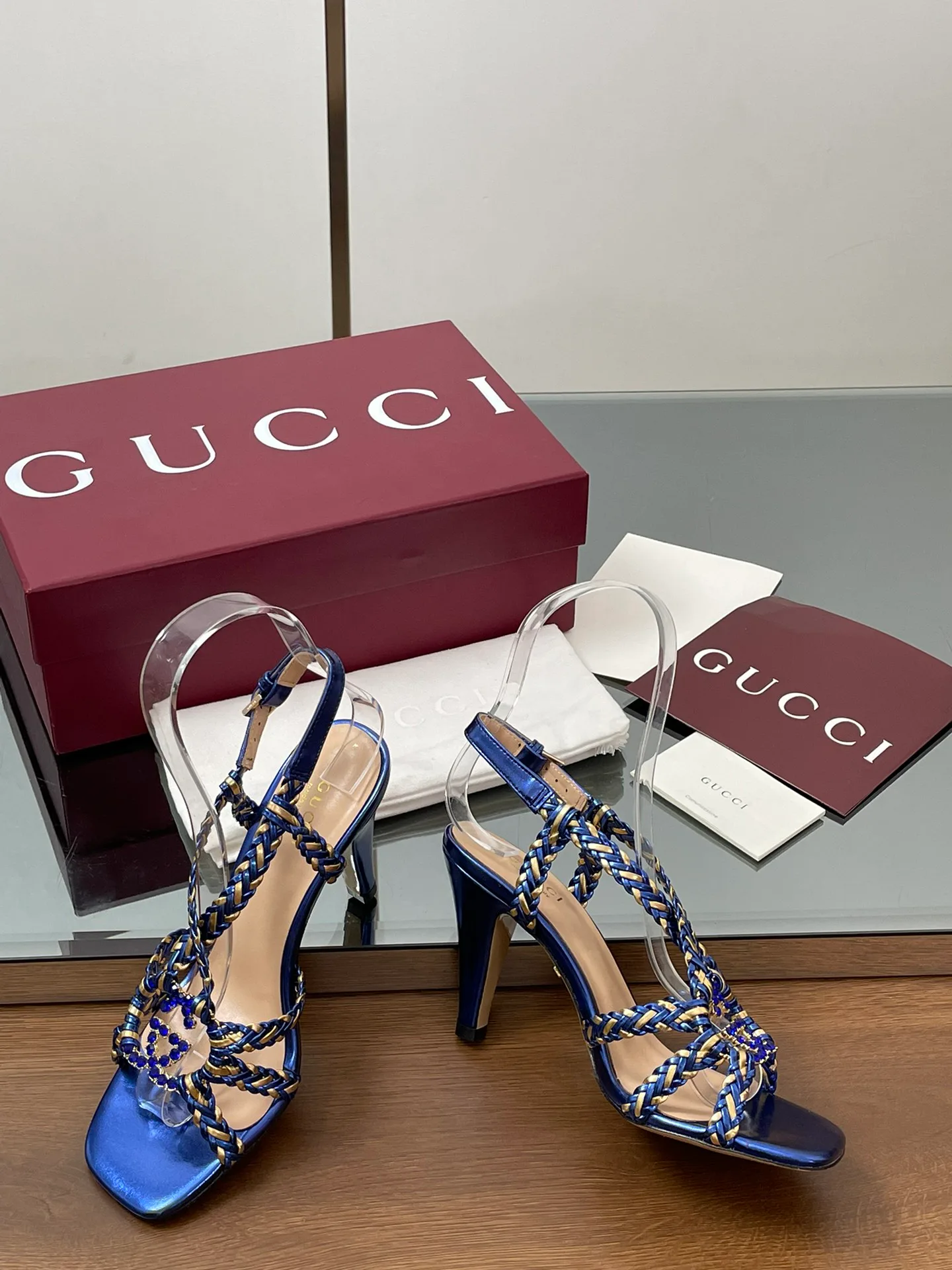 Босоножки Женские Gucci 11507554