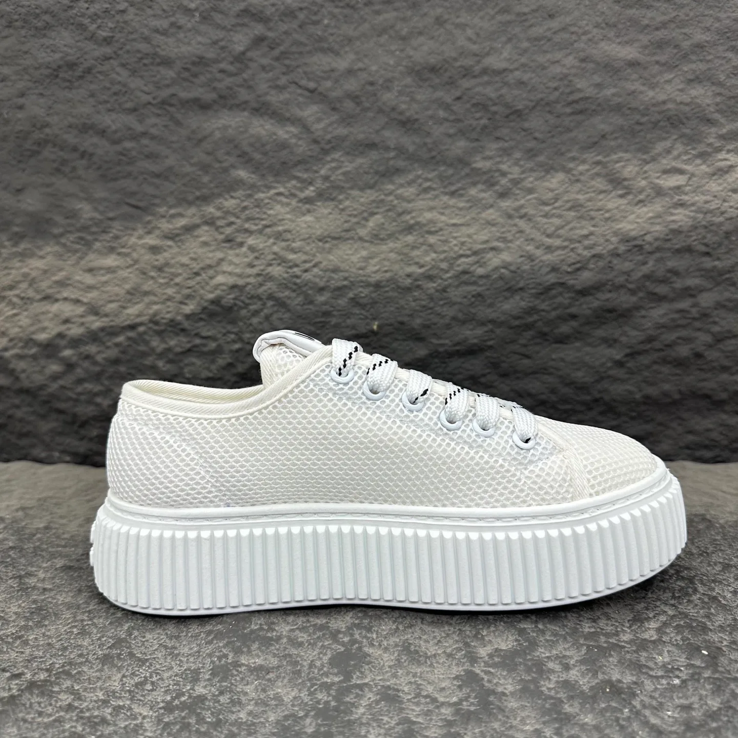 Кроссовки Мужские Miu Miu 18154157