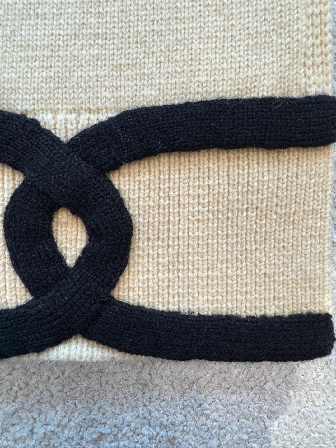 Жилеты Женские Chanel 12298488