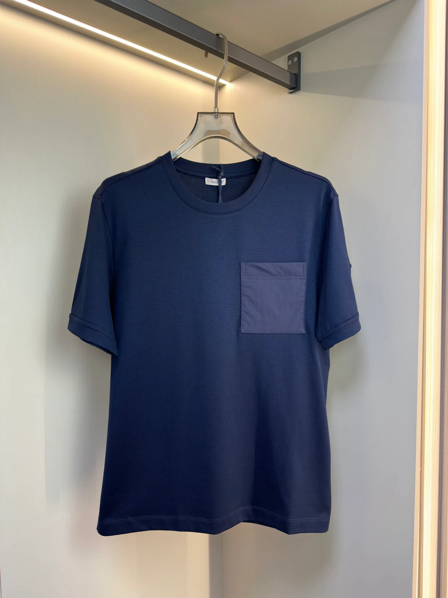 Футболки Женские Moncler 631536