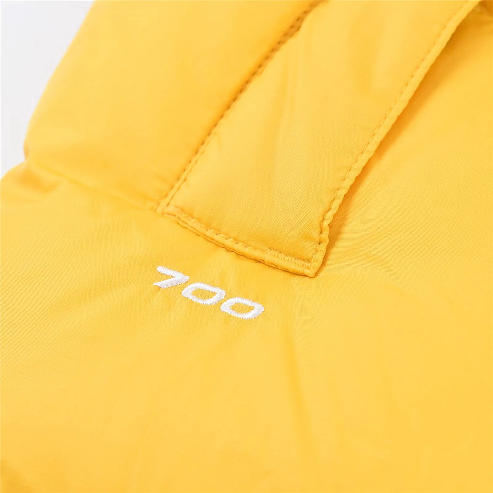 Жилеты Женские The North Face 19296965