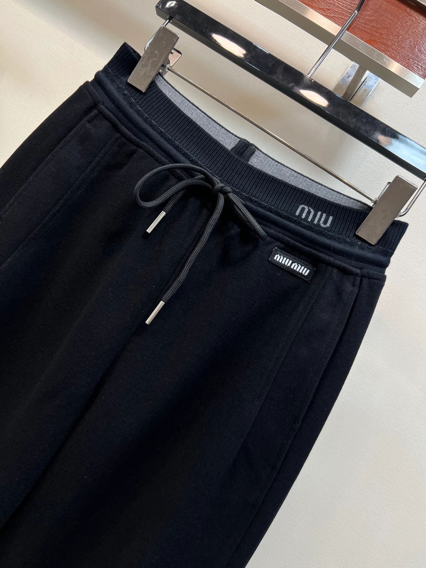Брюки Женские Miu Miu 19037717