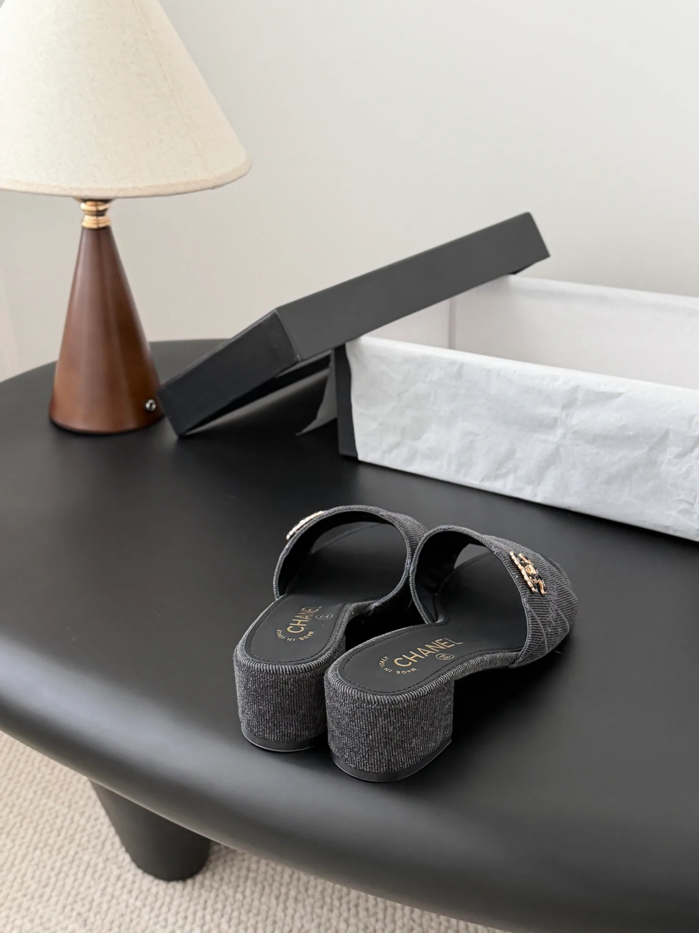 Босоножки Женские Chanel 10195291