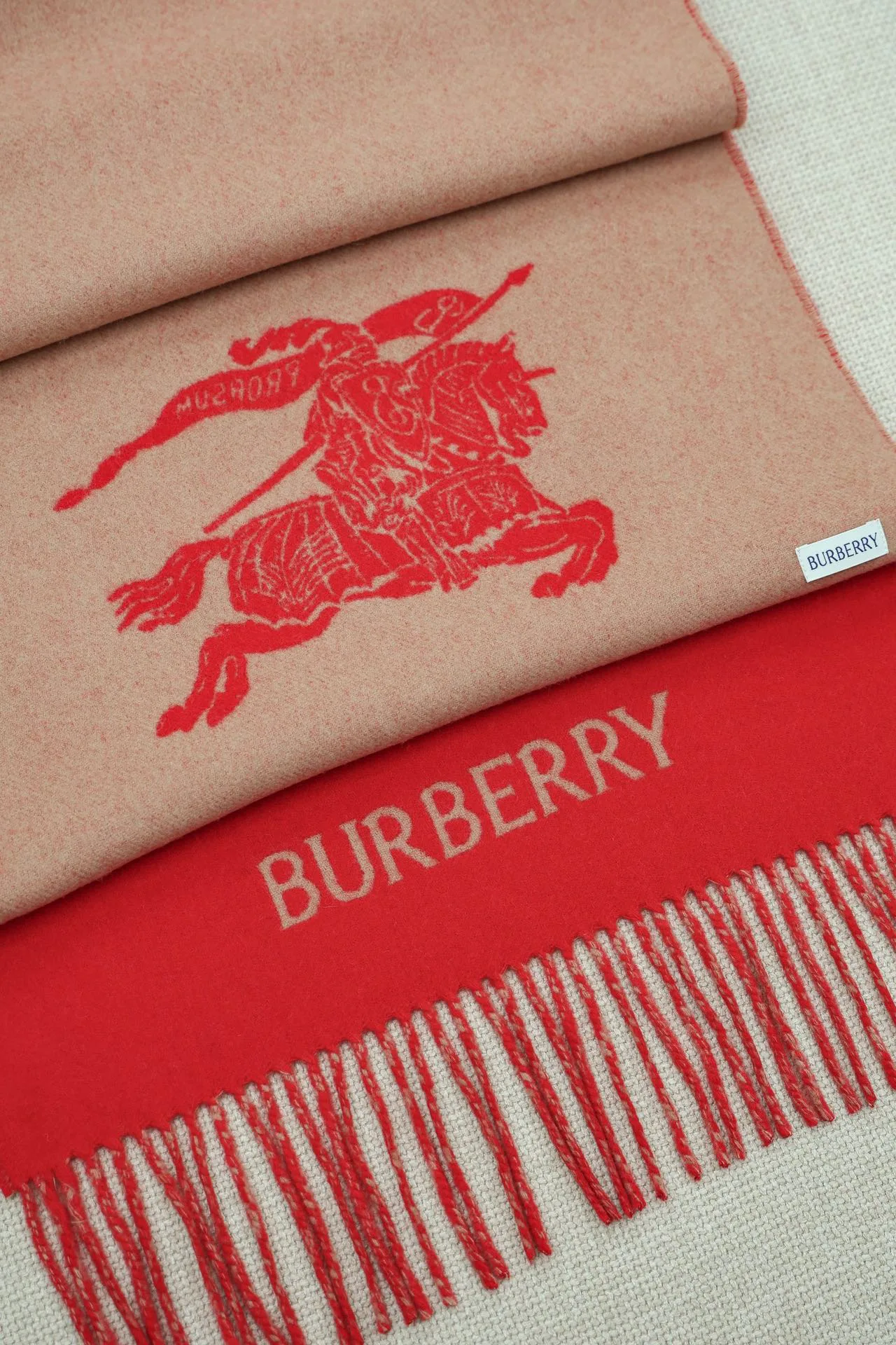Шарфы Burberry 185625