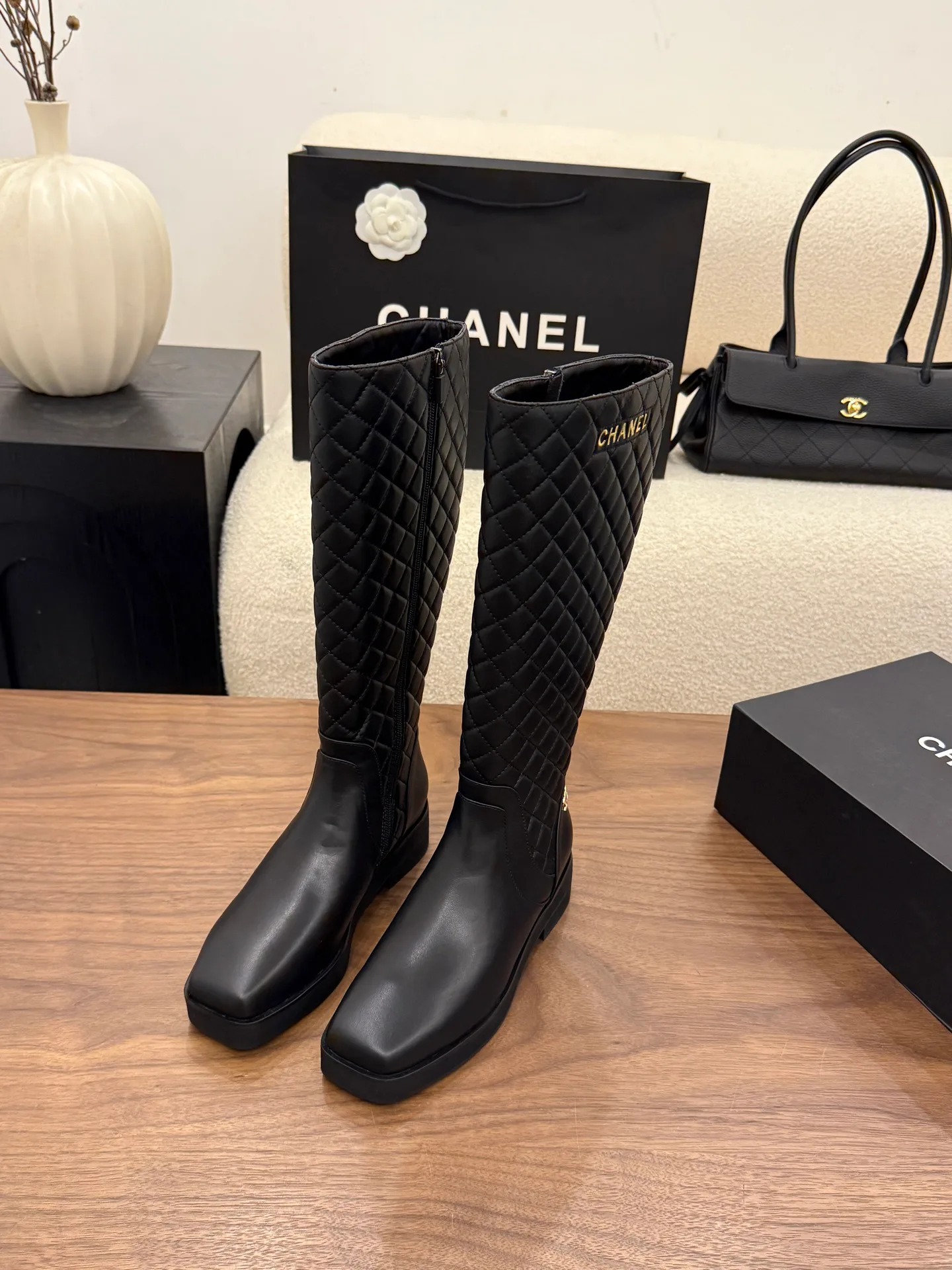 Сапоги Женские Chanel 18092655