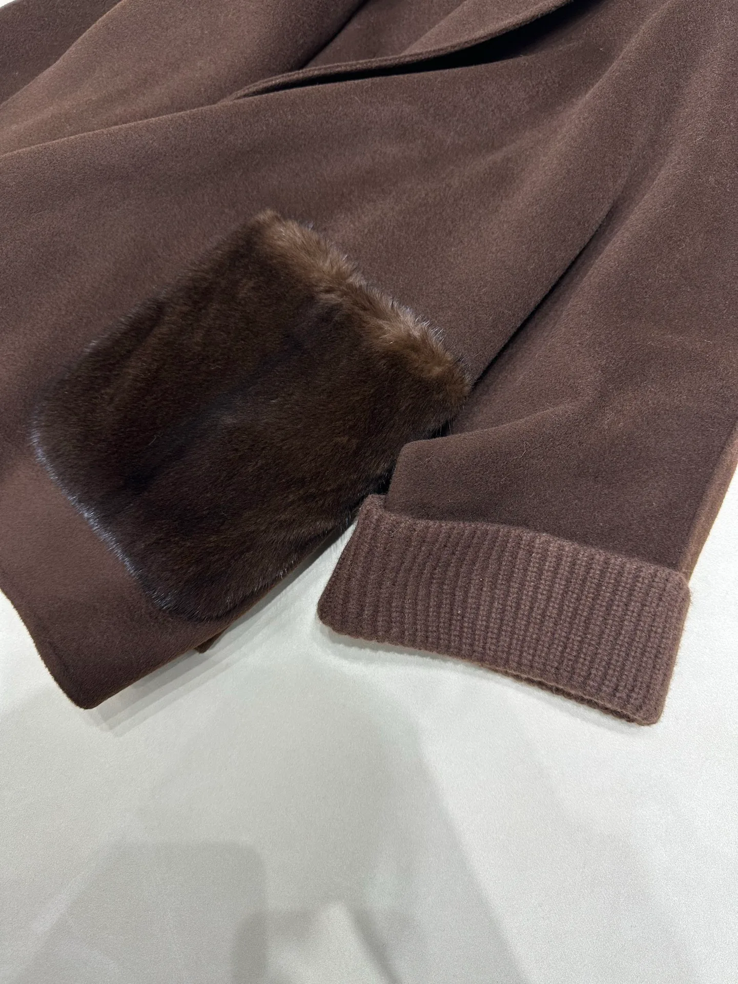 Пальто Женские Loro Piana 19485366