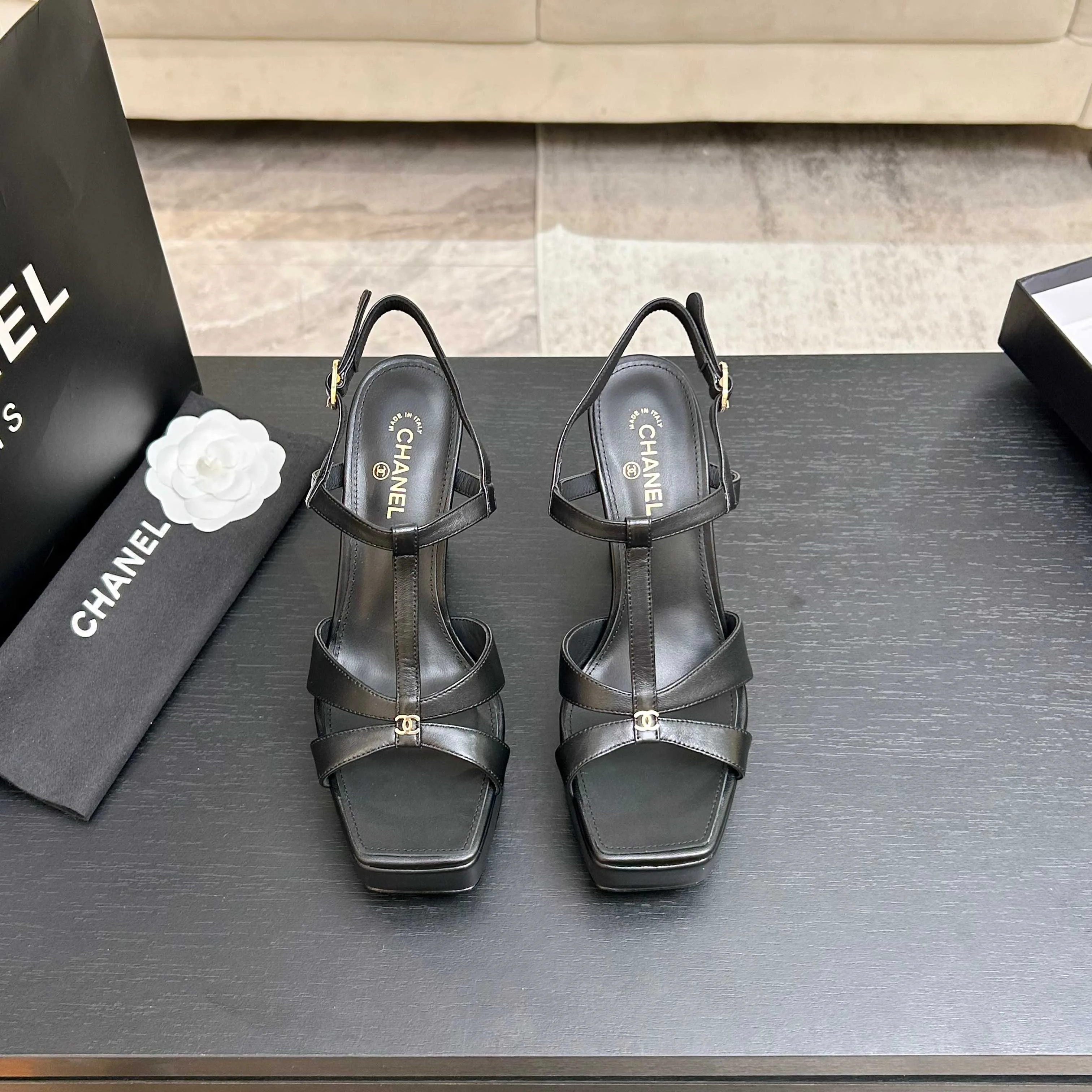 Босоножки Женские Chanel 12807397