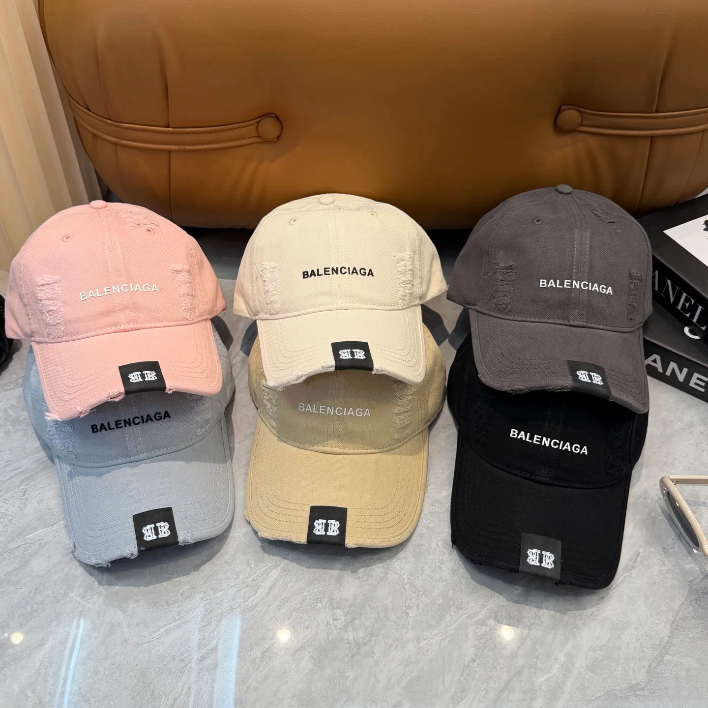 Головные Уборы Balenciaga 16853088