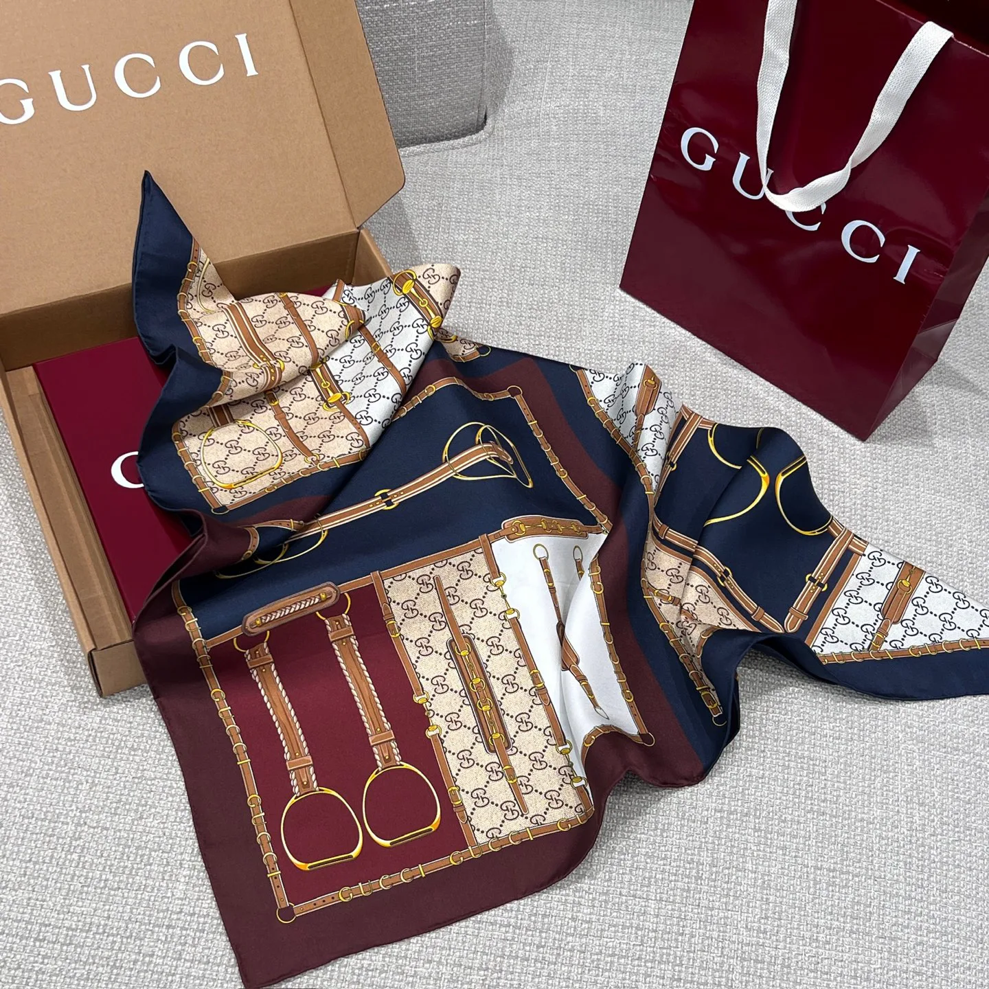 Платки Gucci 14709704