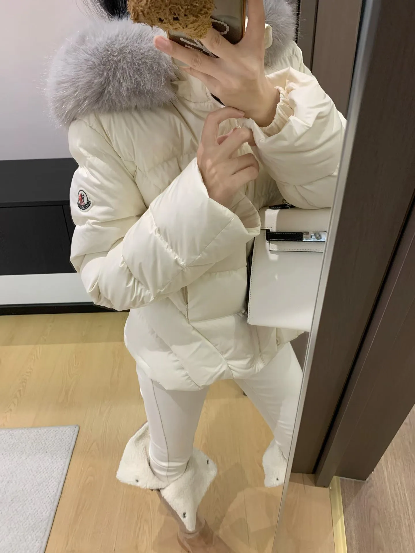 Куртки И Пуховики Женские Moncler 20127726