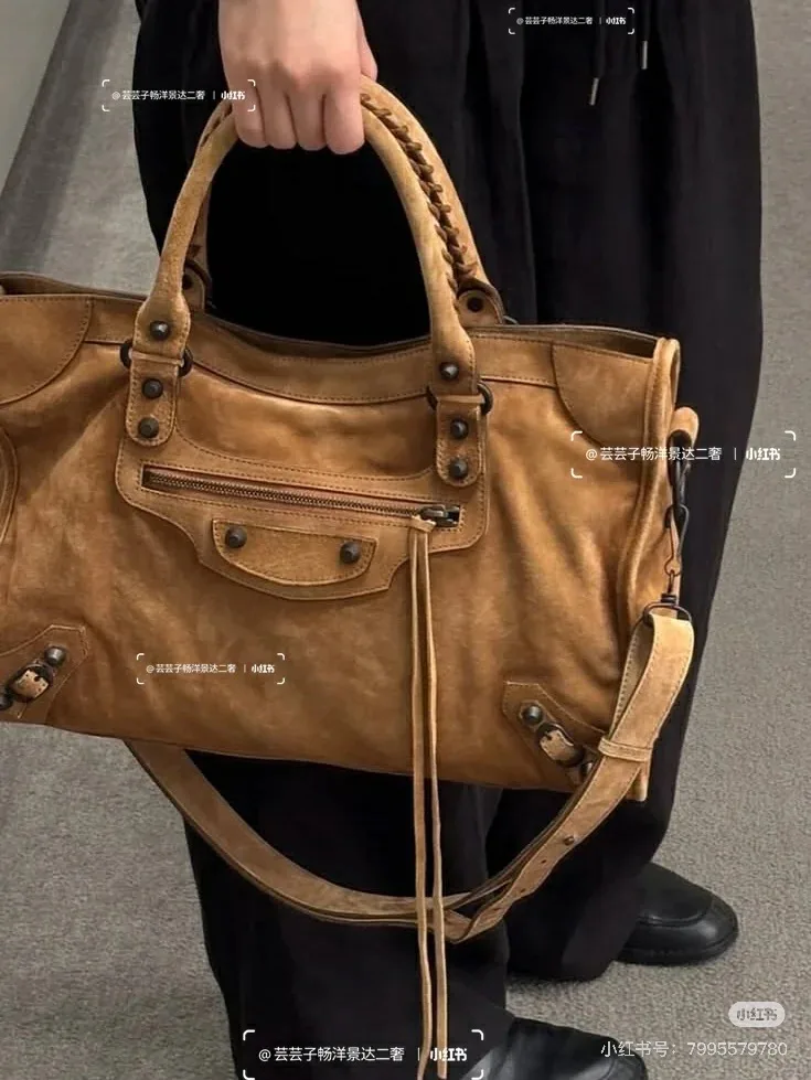 Сумки На Ремне Женские Balenciaga 1305949