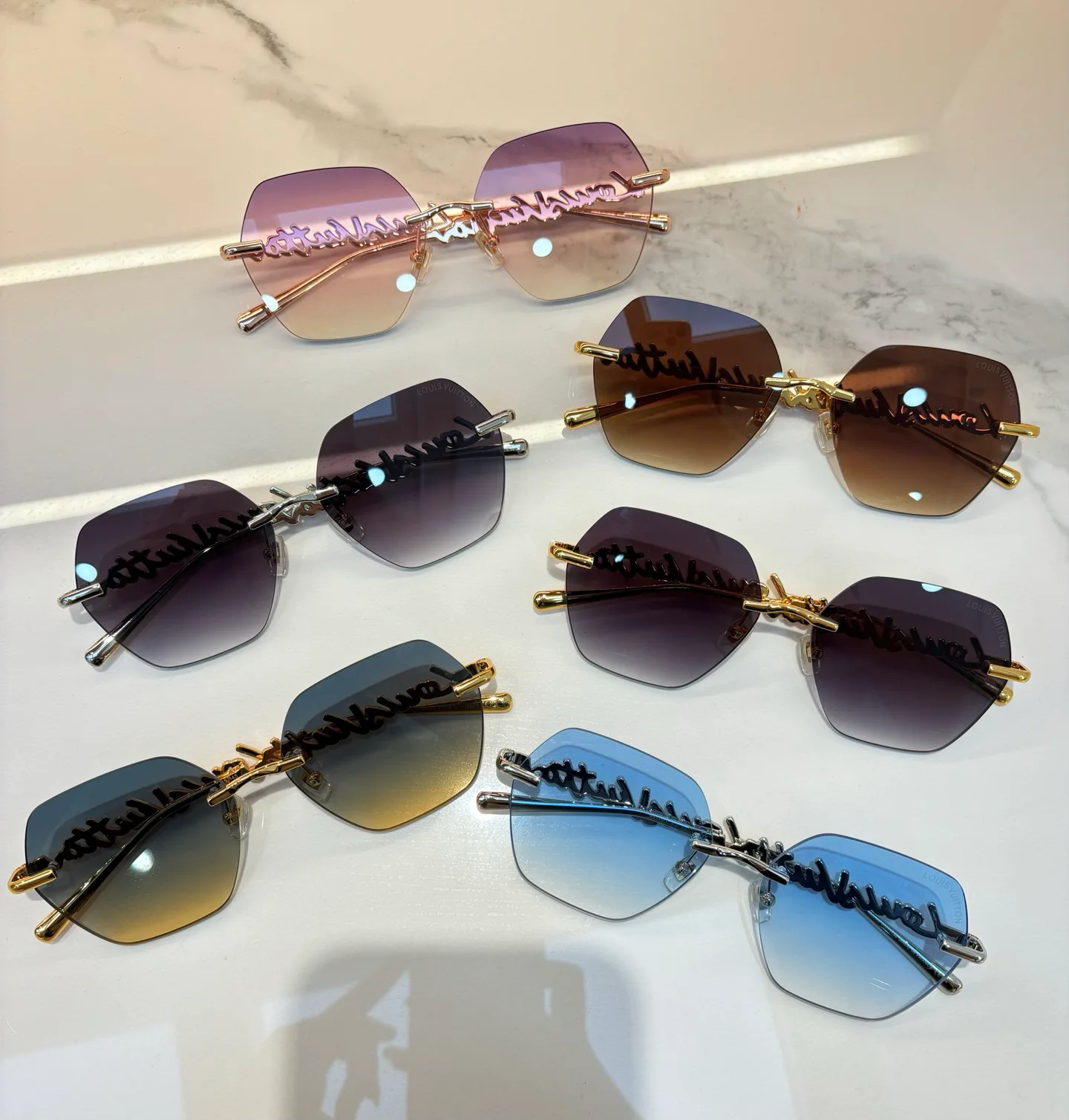 Очки Louis Vuitton 18629798