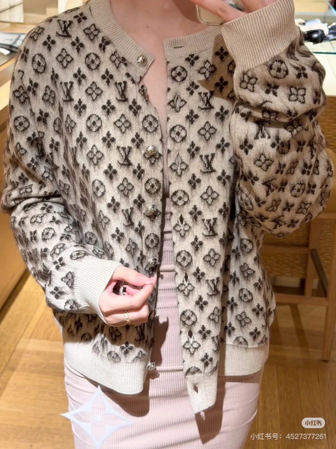 Джемперы И Свитеры Женские Louis Vuitton 18517107