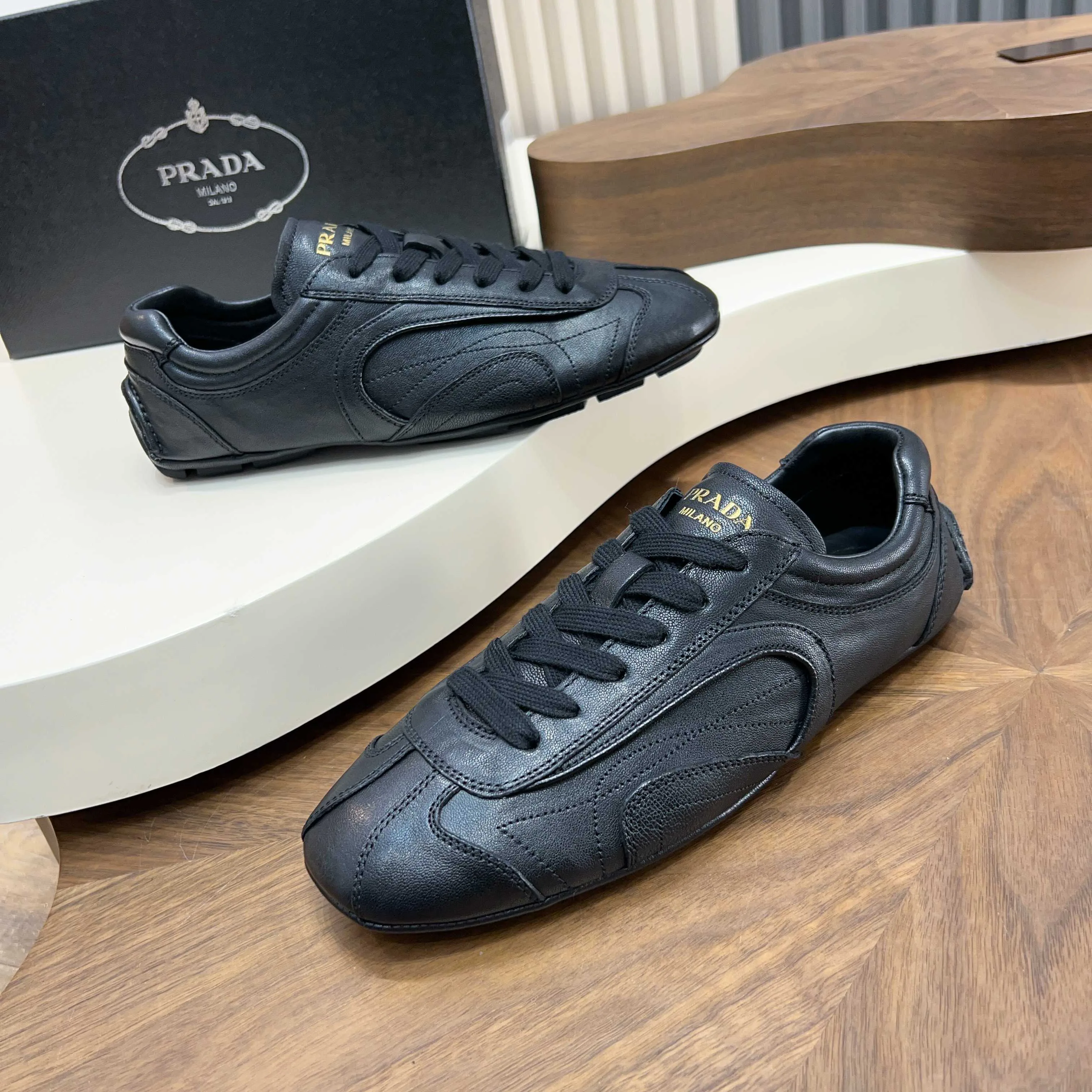 Кроссовки Мужские Prada 12651047