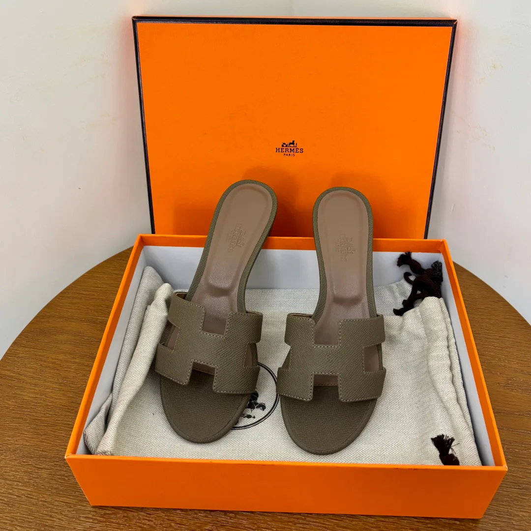 Сандалии Женские Hermes 10655970